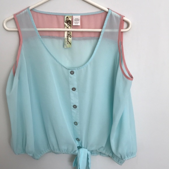 Spoiled Tops - ✨PASTEL BLOUSE✨